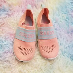 🔴 Sale oshkosh little girl water shoes size 12